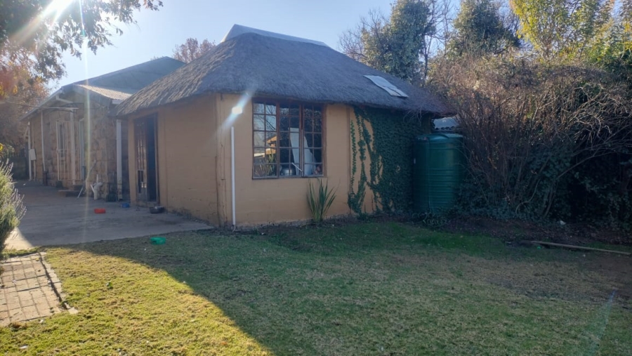 4 Bedroom Property for Sale in Ladybrand Free State
